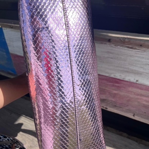 Consuela Elle Breezy Tote & Cosmetic Bag - Picture 3 of 7